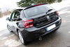 Fox Edelstahl Sportauspuff-Komplettanlage ab Kat BMW 1er F20 F21 3-Tür 5-Tür 114i 116i 1x76mm rund eingerollt abgeschrägt