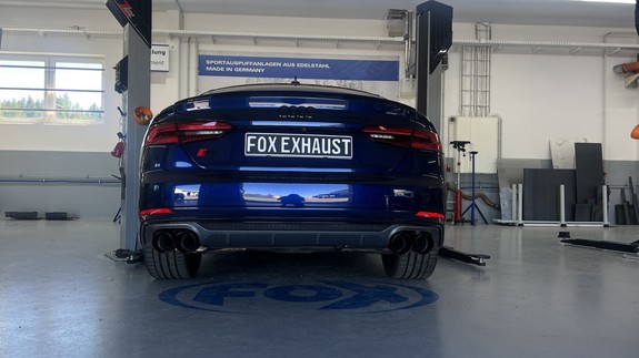 FOX Edelstahl Duplex Sportauspuff mit Klappensteuerung Audi S5 B9 Typ F5 je 2x100mm rund doppelwandig abgeschrägt in schwarz: AU121034-294S#2