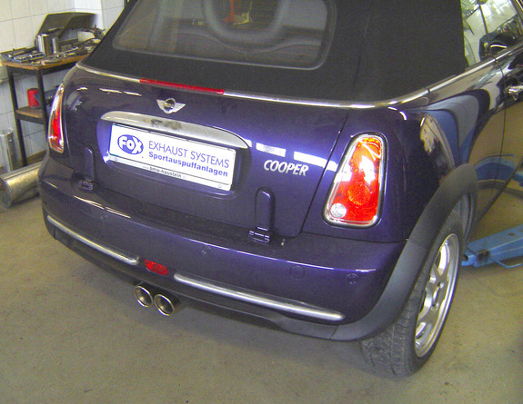 Fox Edelstahl Komplettanlage ab Kat Ausgang mittig Mini Cooper Cabrio R52 2x76mm rund eingerollt gerade mit Absorber: MN020021-068ANL