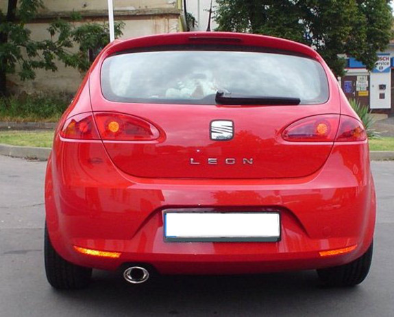 Ulter Sportauspuff Seat LEON, LEON FR 1P 05- 120x80mm oval eingerollt seitlich abgeschrägt mit Absorber: 124-109-27 Ulter Sportauspuff Seat LEON, LEON FR 1P 05- 120x80mm oval eingerollt seitlich abgeschrägt mit Absorber: 124-109-27